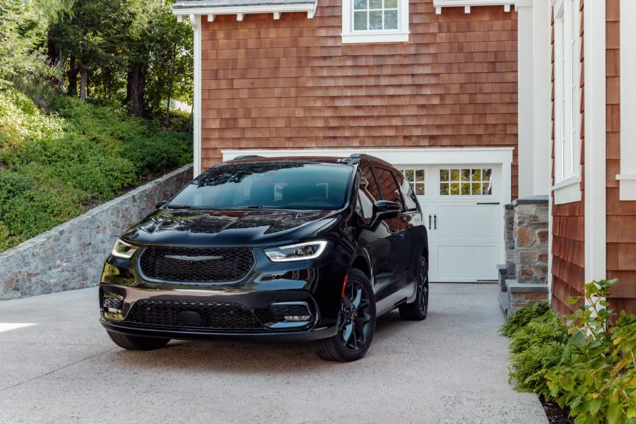  Chrysler Pacifica Limited S Appearance Package AWD (RU) 2020 года  (фото 30 из 70)